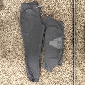 Figs technical collection size medium gray scrubs